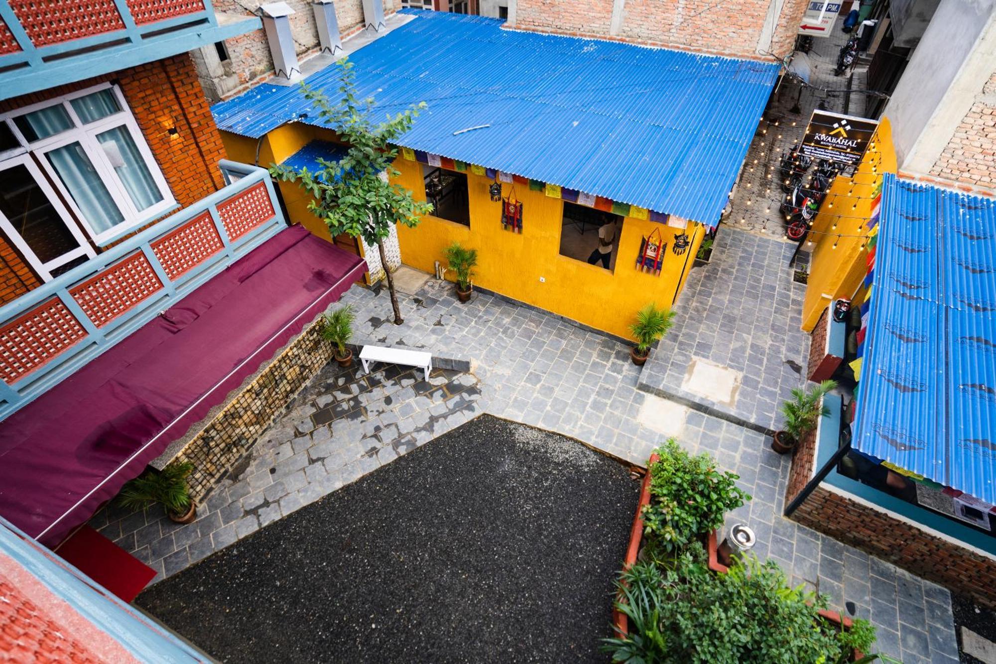 Kwabahal Boutique Hostel كاتماندو المظهر الخارجي الصورة